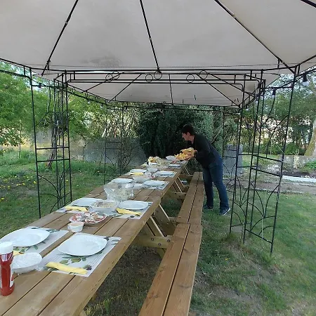 Der Backesgarten Bed & Breakfast